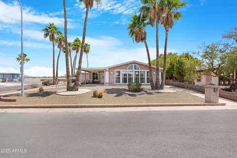 9349 E Navajo Pl, Sun Lakes, AZ 85248