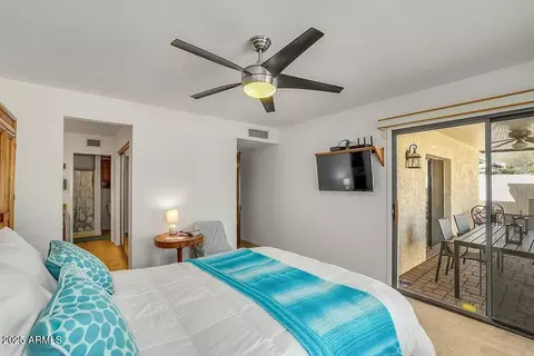 Bedroom - 4618 E Valley View Dr, Phoenix, AZ 85044 photo 1 of 6