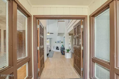 Entry Way - 4618 E Valley View Dr, Phoenix, AZ 85044 photo 1 of 9