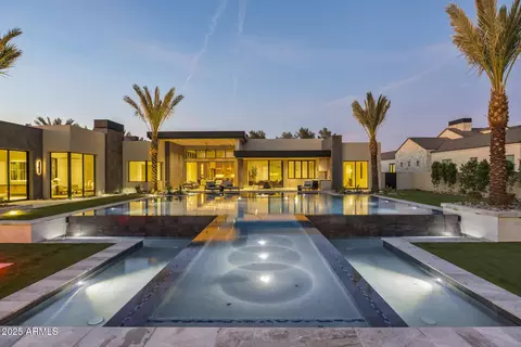 7001 E Paradise Dr, Scottsdale, AZ 85254
