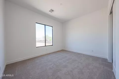 Bedroom - 1250 E Smokehouse Trl, Phoenix, AZ 85085 photo 5 of 9