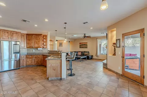 Kitchen - 4947 E Mining Camp St, Apache Junction, AZ 85119 photo 6 of 6