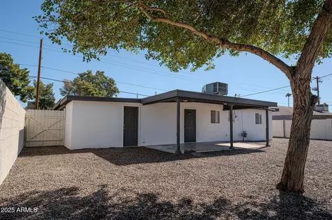Exterior - 6130 N 27th Ave, Phoenix, AZ 85017 photo 3 of 4