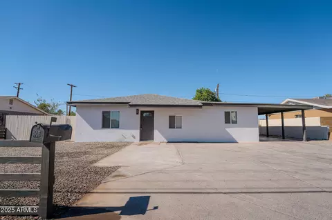 Exterior - 6130 N 27th Ave, Phoenix, AZ 85017 photo 1 of 4