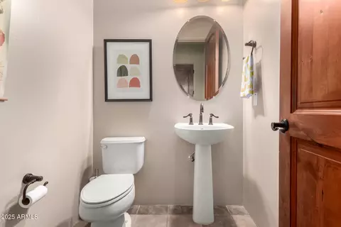 Bath - 2335 E Allen St, Phoenix, AZ 85042 photo 1 of 6