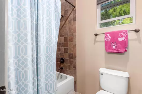 Bath - 2335 E Allen St, Phoenix, AZ 85042 photo 5 of 6