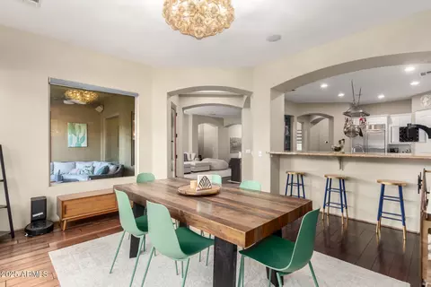 Dining - 2335 E Allen St, Phoenix, AZ 85042 photo 3 of 3