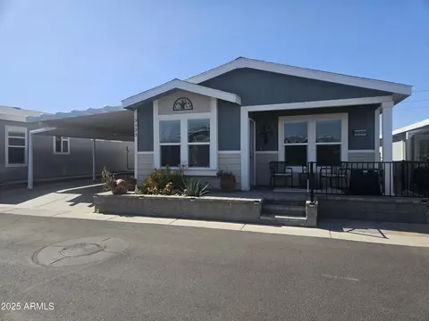 650 N Hawes Rd #3123, Mesa, AZ 85207