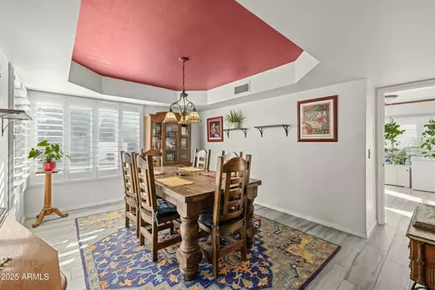 Dining - 4715 E Carmen St, Phoenix, AZ 85044 photo 1 of 2