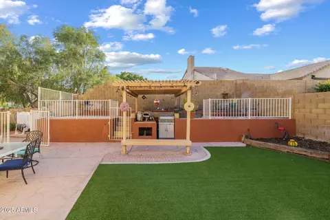 Exterior - 4715 E Carmen St, Phoenix, AZ 85044 photo 15 of 28