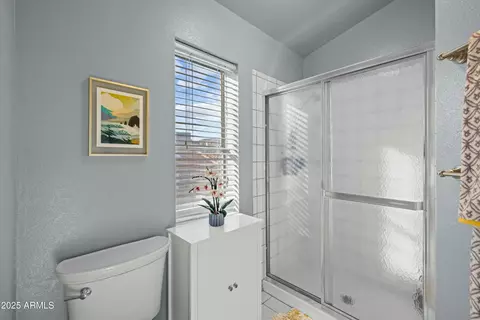 Bath - 4715 E Carmen St, Phoenix, AZ 85044 photo 4 of 5