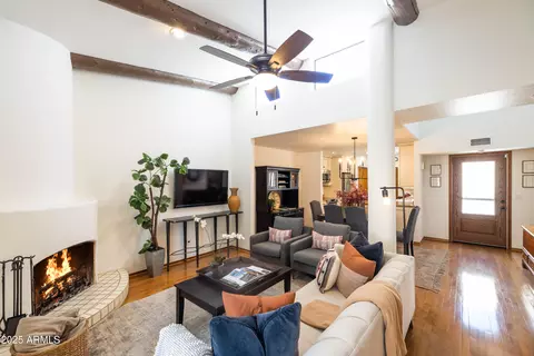 Living - 6526 N 13th Dr, Phoenix, AZ 85013 photo 3 of 5