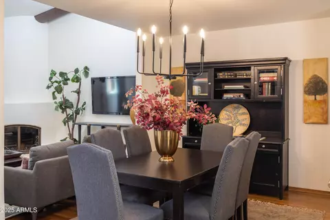 Dining - 6526 N 13th Dr, Phoenix, AZ 85013 photo 3 of 6