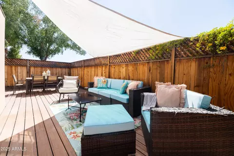Exterior - 6526 N 13th Dr, Phoenix, AZ 85013 photo 6 of 10