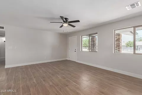 119 E Hampton Ave, Mesa, AZ 85210 photo 20