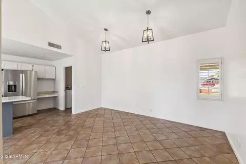 4007 W Thunderbird Rd, Phoenix, AZ 85053 photo 6