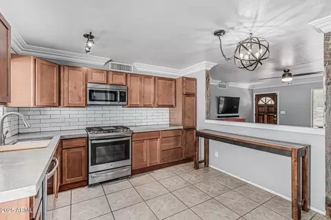 2640 E Campo Bello Dr, Phoenix, AZ 85032 photo 12