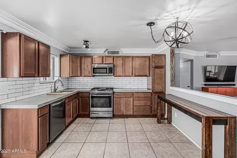 2640 E Campo Bello Dr, Phoenix, AZ 85032 photo 13