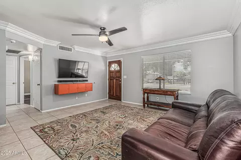 2640 E Campo Bello Dr, Phoenix, AZ 85032 photo 8