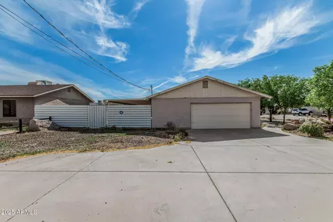 2640 E Campo Bello Dr, Phoenix, AZ 85032 photo 4