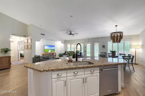 6514 E Oasis St, Mesa, AZ 85215 photo 13