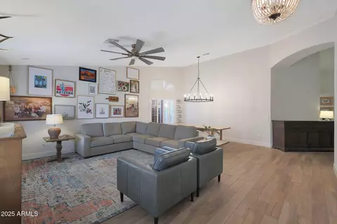 6514 E Oasis St, Mesa, AZ 85215 photo 4