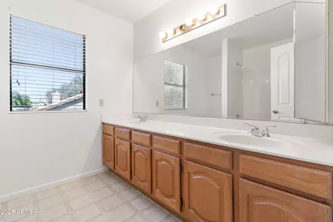719 E Page Ave, Gilbert, AZ 85234 photo 46
