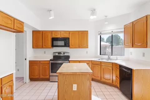 719 E Page Ave, Gilbert, AZ 85234 photo 26