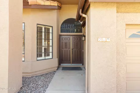 719 E Page Ave, Gilbert, AZ 85234 photo 17