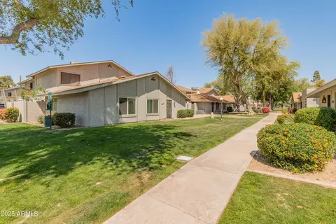 8412 E Roosevelt St, Scottsdale, AZ 85257