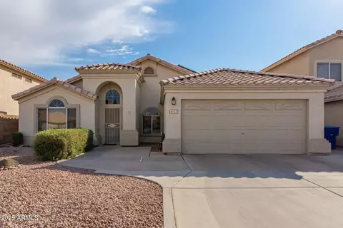 4925 W Buffalo St, Chandler, AZ 85226