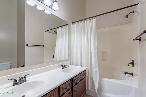 Bath - 8348 E Indigo St, Mesa, AZ 85207 photo 3 of 6