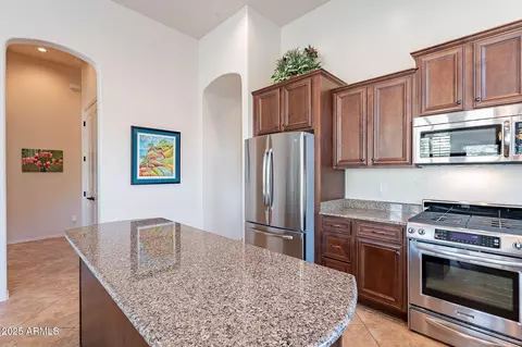Kitchen - 8348 E Indigo St, Mesa, AZ 85207 photo 3 of 5