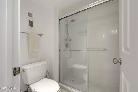 Bath - 4303 E Cactus Rd #442, Phoenix, AZ 85032 photo 2 of 3