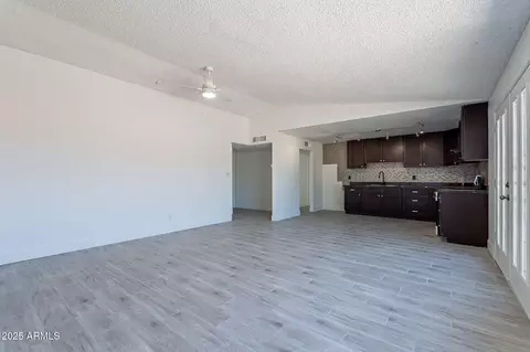 6830 W Berkeley Rd, Phoenix, AZ 85035 photo 8