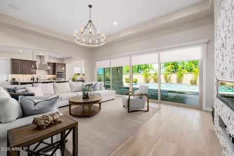 Living - 2072 E Blackhawk Ct, Gilbert, AZ 85298 photo 5 of 6