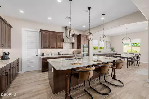 Kitchen - 2072 E Blackhawk Ct, Gilbert, AZ 85298 photo 2 of 7