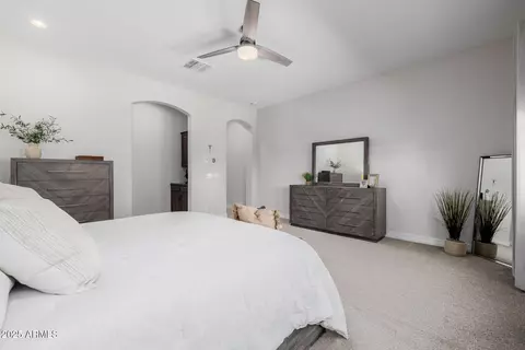 Bedroom - 2072 E Blackhawk Ct, Gilbert, AZ 85298 photo 3 of 6