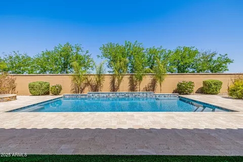 Exterior - 2072 E Blackhawk Ct, Gilbert, AZ 85298 photo 10 of 16