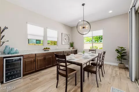 Dining - 2072 E Blackhawk Ct, Gilbert, AZ 85298 photo 4 of 4