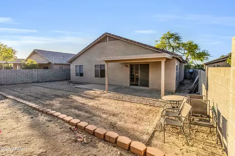 Exterior - 2021 E Caldwell St, Phoenix, AZ 85042 photo 4 of 6