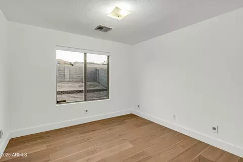 Bedroom - 2021 E Caldwell St, Phoenix, AZ 85042 photo 3 of 3