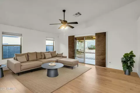Living - 2021 E Caldwell St, Phoenix, AZ 85042 photo 2 of 2