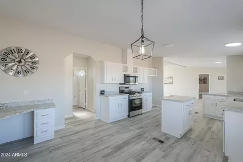 50599 W Esch Trl, Maricopa, AZ 85139