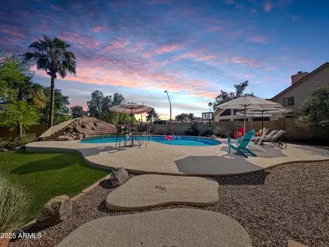 1987 E Los Arboles Dr E, Tempe, AZ 85284 photo 32