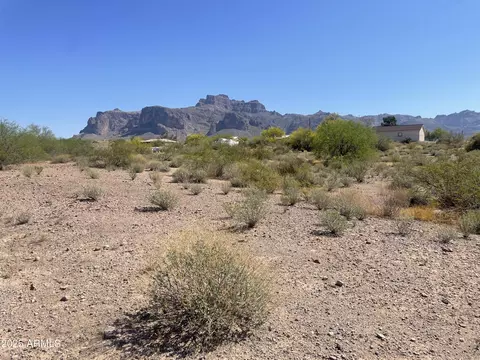 0 S Roadrunner Rd #-, Apache Junction, AZ 85119