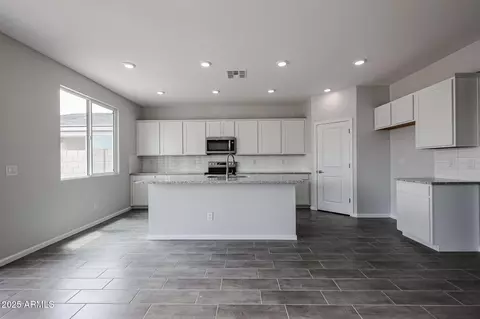 Kitchen - 2557 E Music Mountain Ave, Apache Junction, AZ 85119 photo 2 of 3