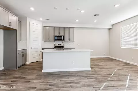 Other - 5828 E Covey Ln, Phoenix, AZ 85054 photo 2 of 30