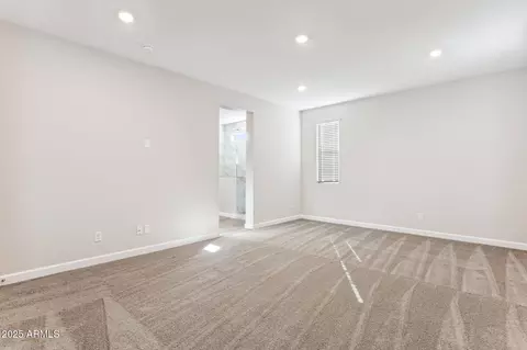 Other - 5828 E Covey Ln, Phoenix, AZ 85054 photo 4 of 30