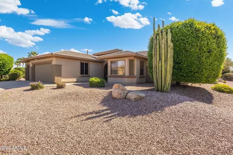 19005 N Diamante Dr, Surprise, AZ 85387